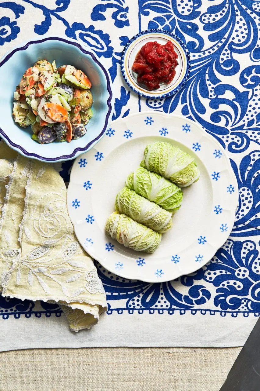 Let It Roll: All About Gołąbki, A Polish Family Tradition - laroot-world
